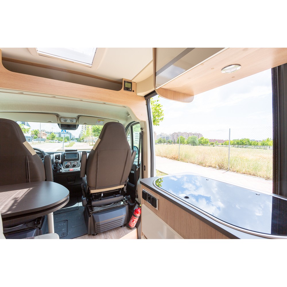 alquiler-autocaravana-barata-madrid (9)