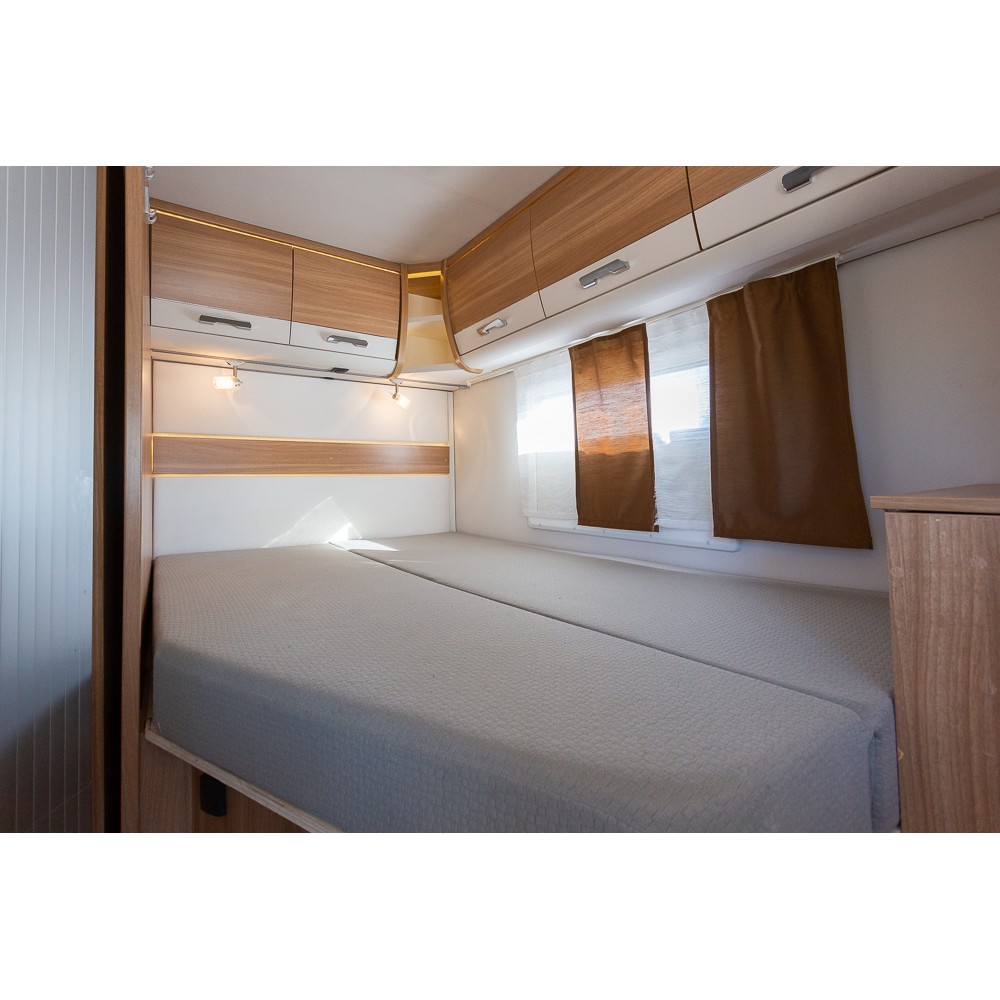 alquiler-autocaravana-integral-4-plazas-madrid (22)