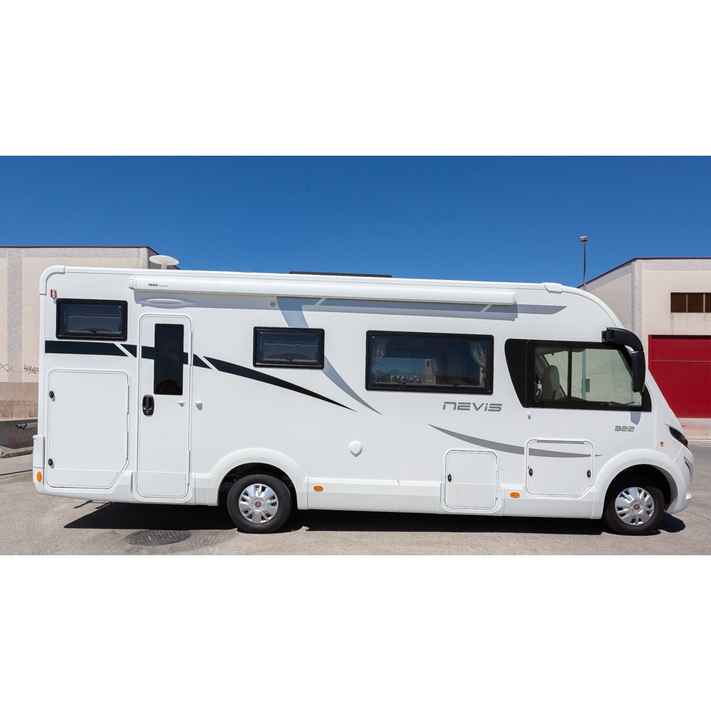 alquiler-autocaravana-integral-6-plazas-nevis-322