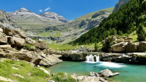 Viajar en autocaravana por el Pirineo francés