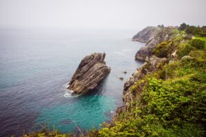 Viajar en autocaravana por Llanes: la guía definitiva