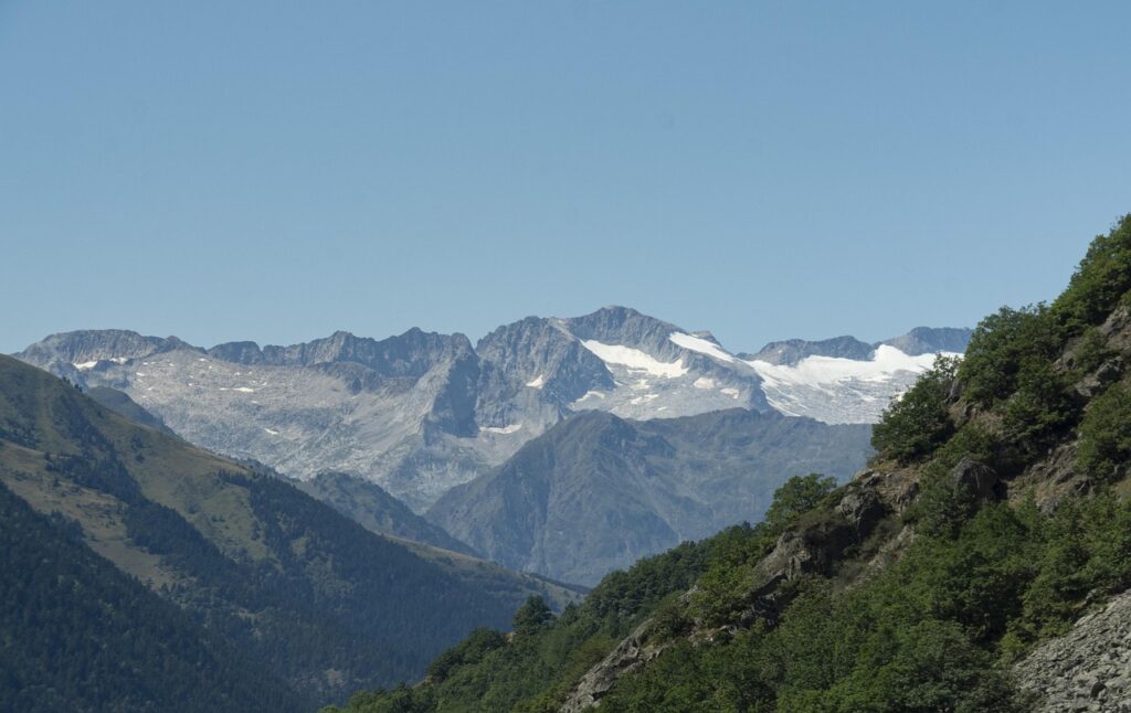 Viajar en autocaravana por el Valle de Arán: la guía definitiva