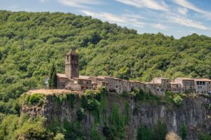 Viajar en autocaravana por la Garrotxa: la guía definitiva